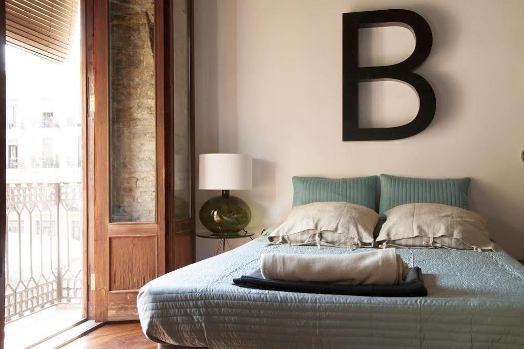 Bubuflats Ayuntamiento Walencja